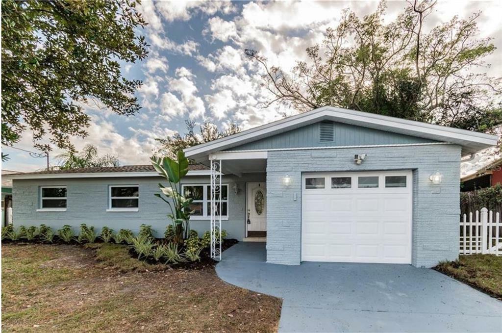 Property Photo:  10714 Donbrese Avenue  FL 33615 