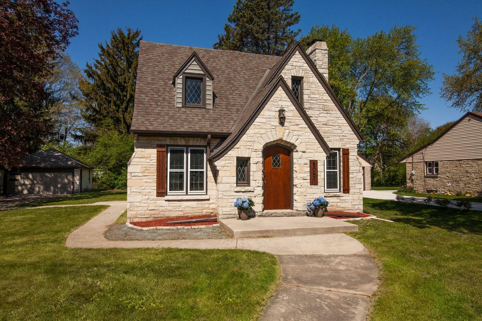 Property Photo: 8051 N 37th St WI 53209
