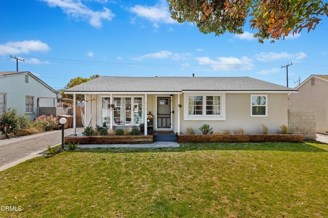 Property Photo:  472 Rancho Drive  CA 93003 