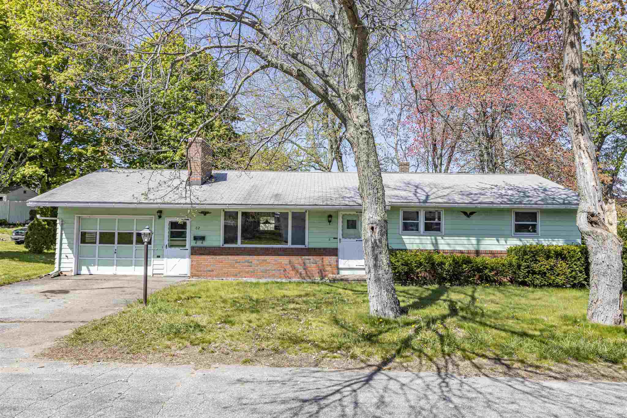Property Photo: 82 Gray Street NH 03103