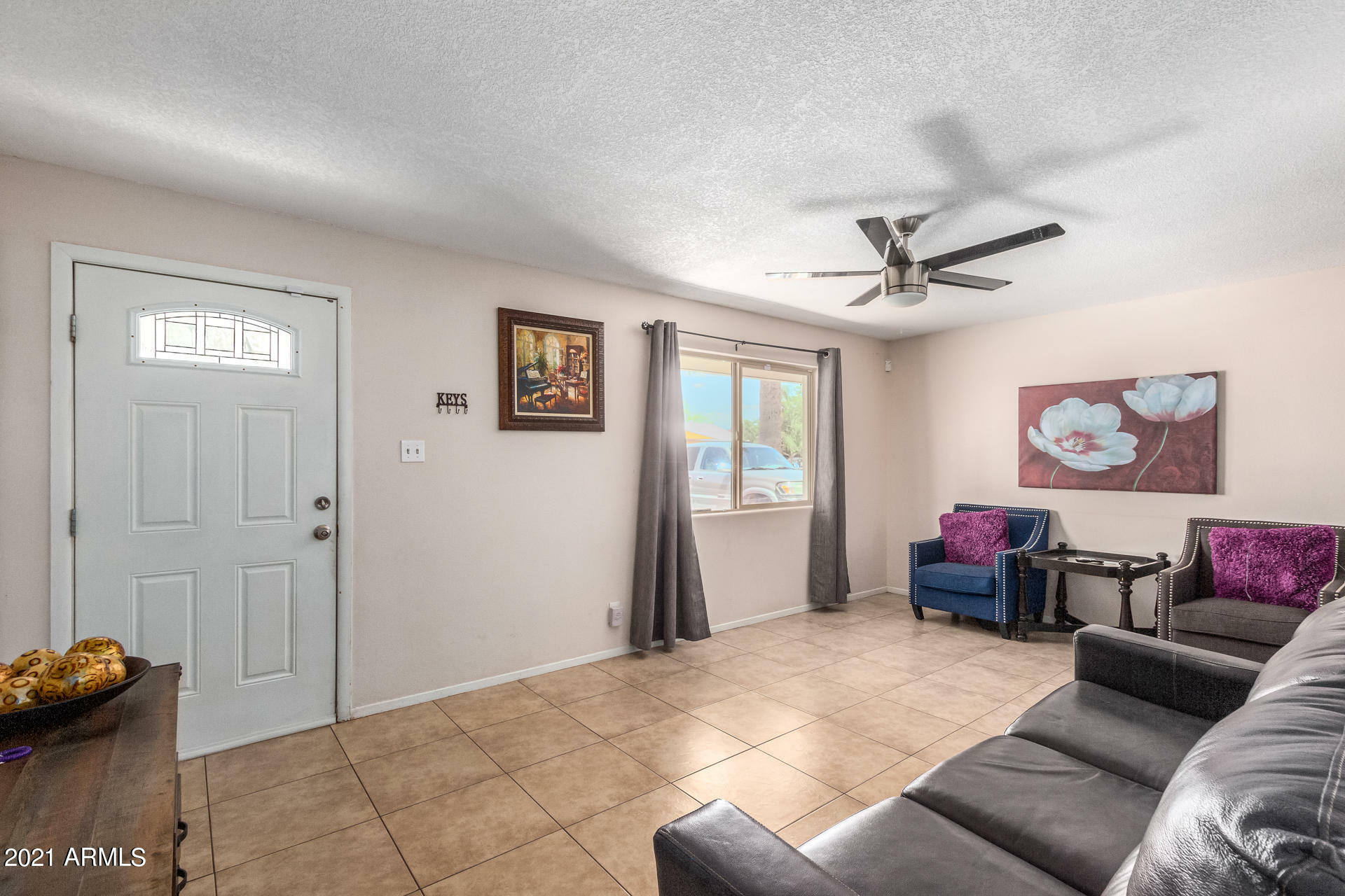 Property Photo:  4127 W Wagon Wheel Drive  AZ 85051 