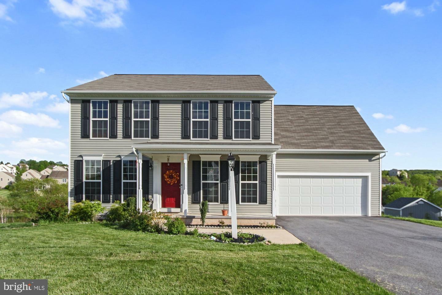 Property Photo:  974 Kavanagh Circle  PA 17356 