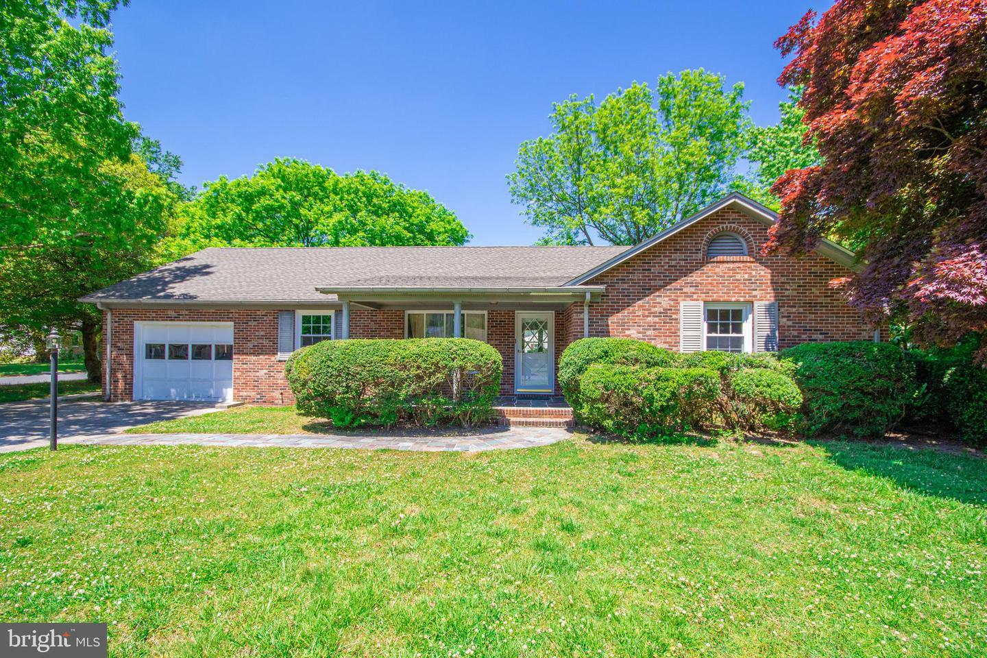 Property Photo:  424 Valleywood Drive  MD 21804 