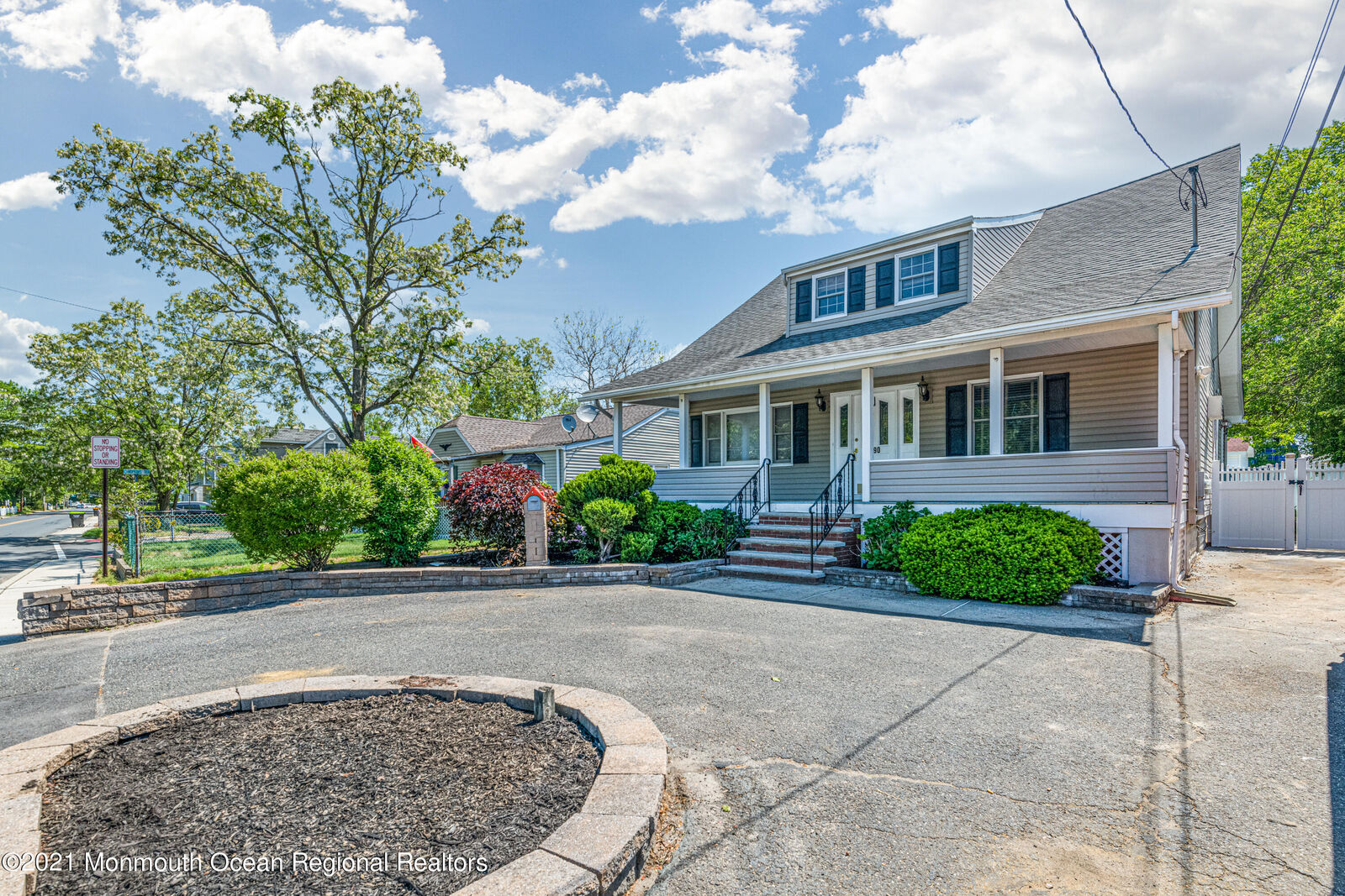 Property Photo:  490 S Laurel Avenue  NJ 07730 