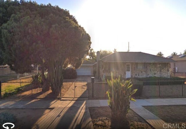 Property Photo:  2721 J Ave  CA 91950 