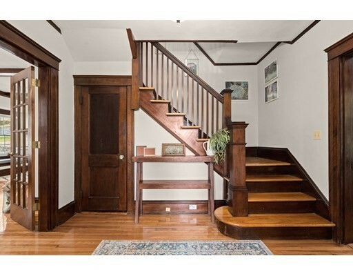 Property Photo:  7 Moore Ave  MA 01602 