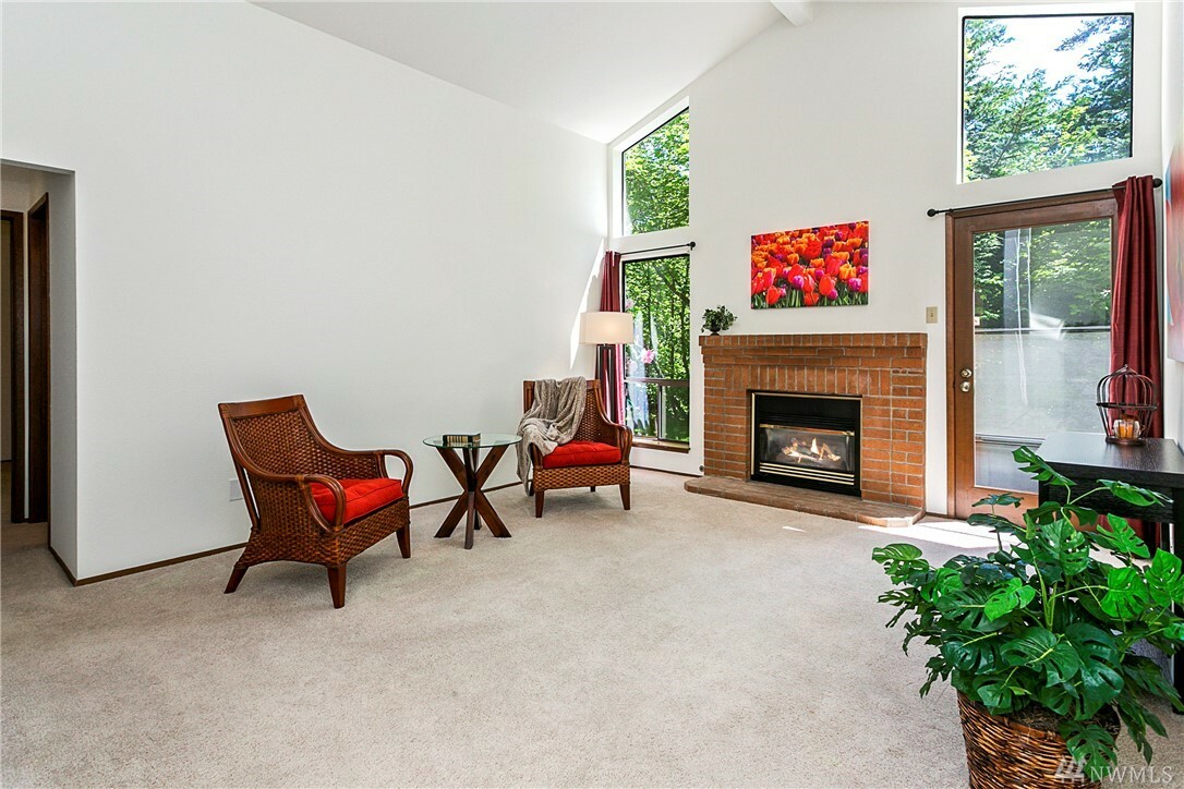 Property Photo:  15906 Village Green Dr D  WA 98012 