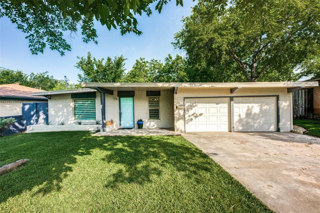 Property Photo:  9921 Coldwater Circle  TX 75228 