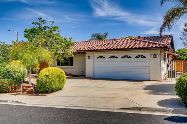 Property Photo:  757 Honeydew Lane  CA 92084 