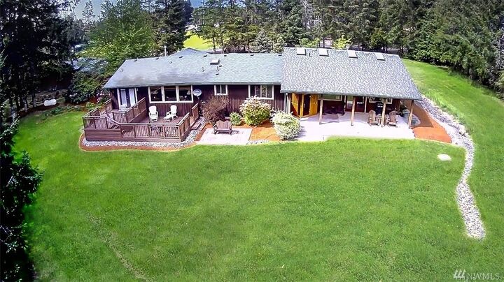 Property Photo:  197 Stankey Rd  WA 98611 