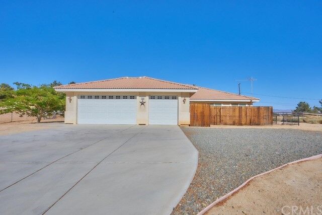 Property Photo: 14648 Riverside Road CA 92307
