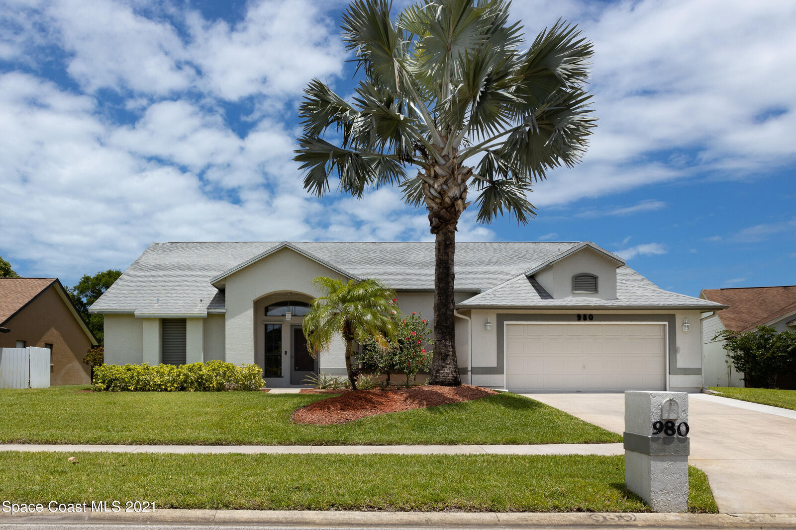 Property Photo: 980 Falls Trail FL 32950