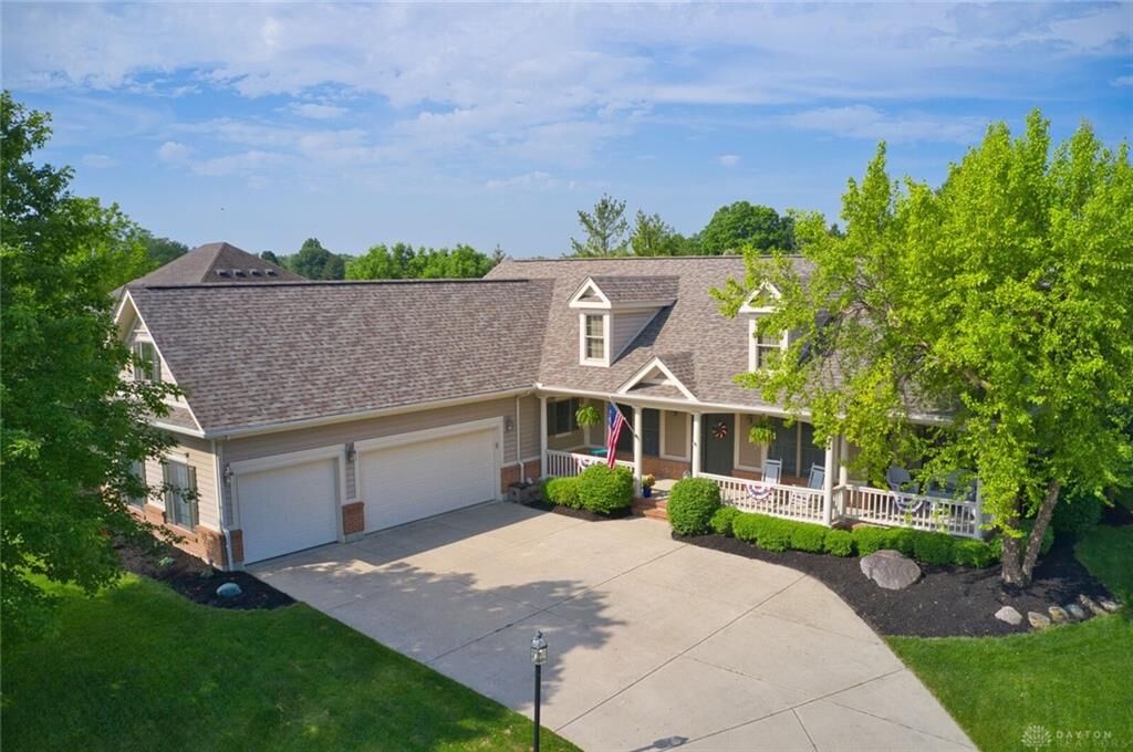 Property Photo:  2839 Devonshire Court  OH 45431 