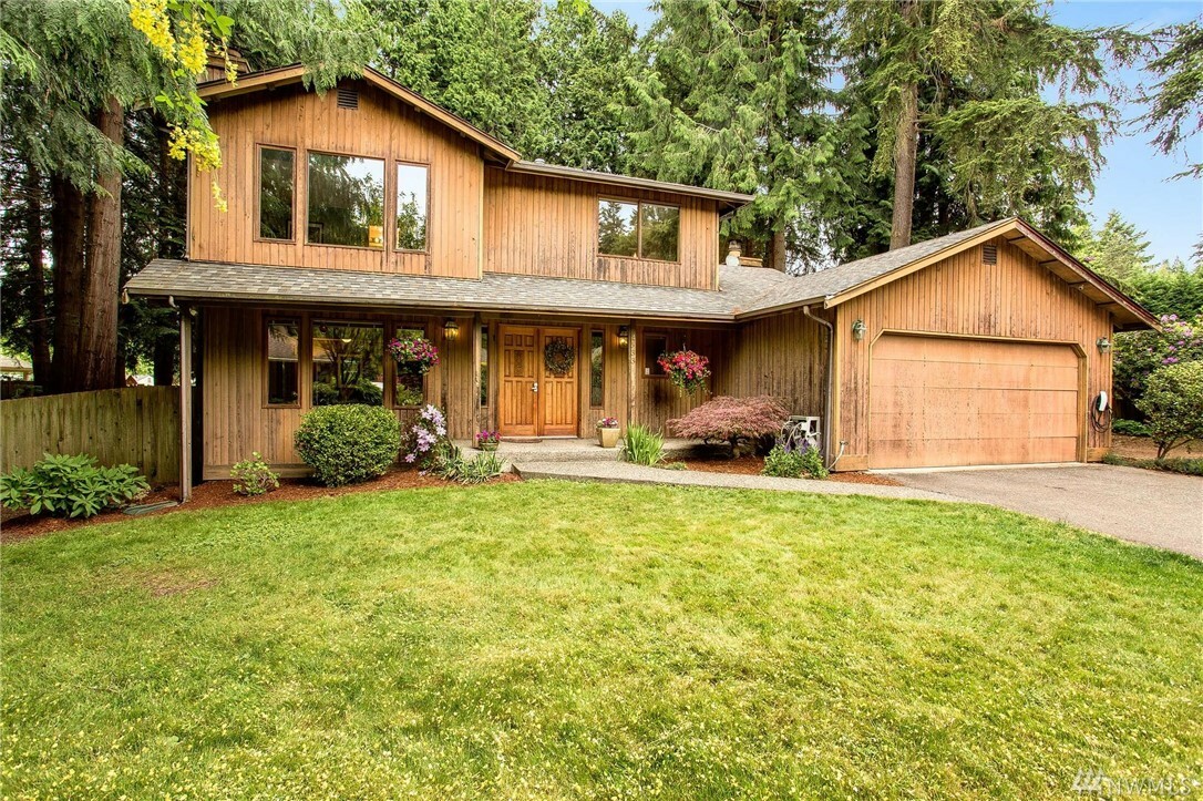 Property Photo:  4533 110th Ave NE  WA 98033 