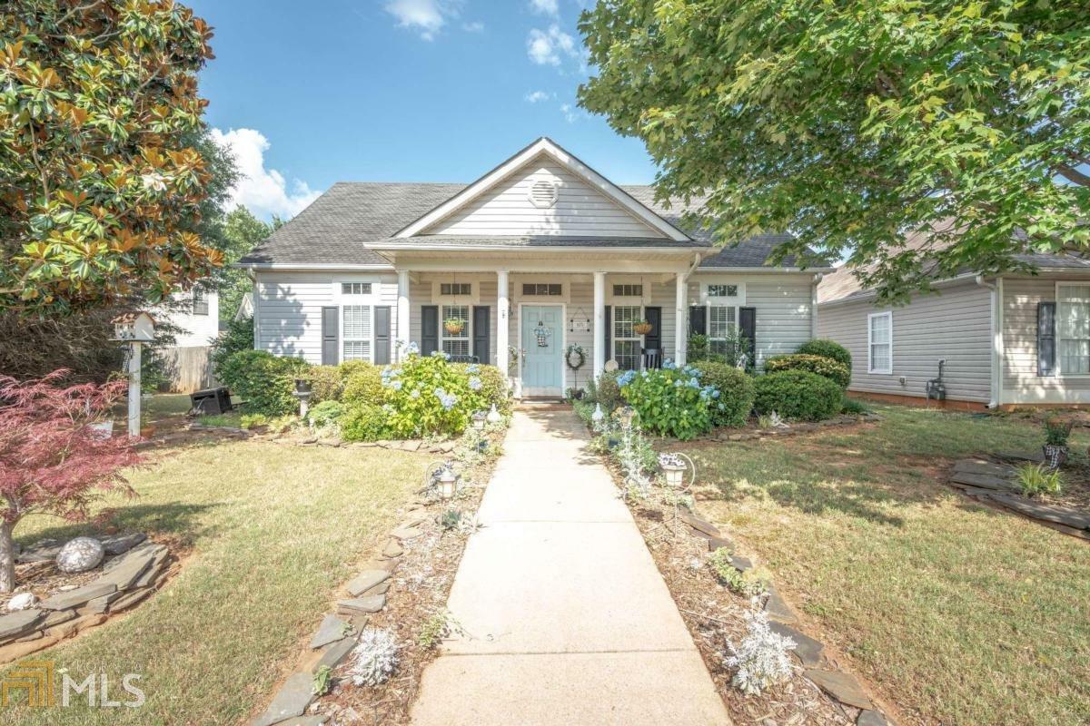 Property Photo:  1215 Lafayette Sq  GA 30252 