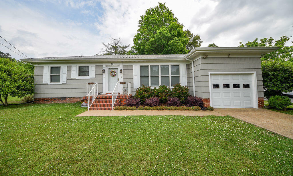 Property Photo: 904 NW Park Avenue TN 37311