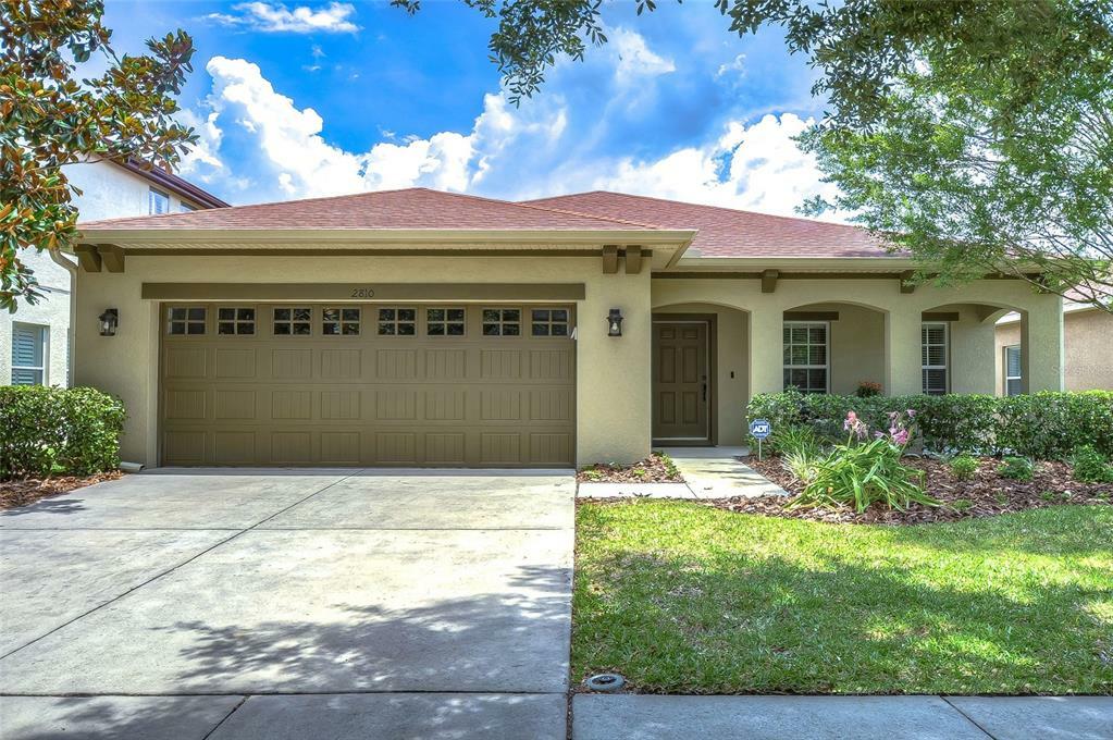 2810 Winglewood Circle  Lutz FL 33558 photo