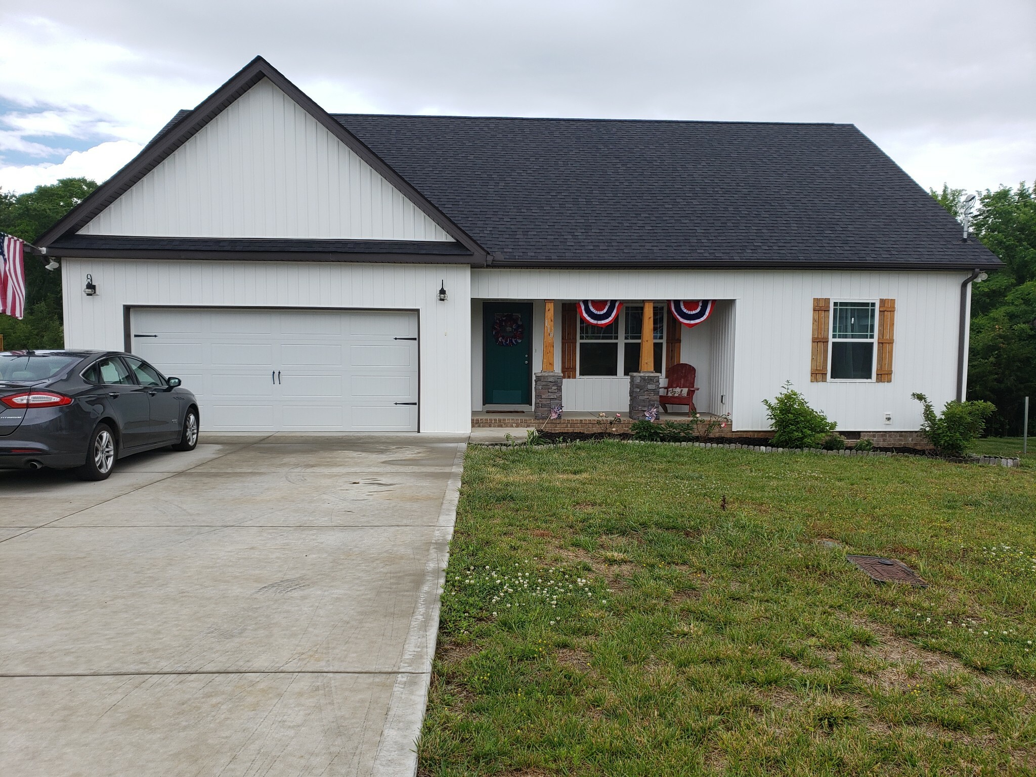 Property Photo:  110 Lexington Cove Blvd,.  TN 37160 