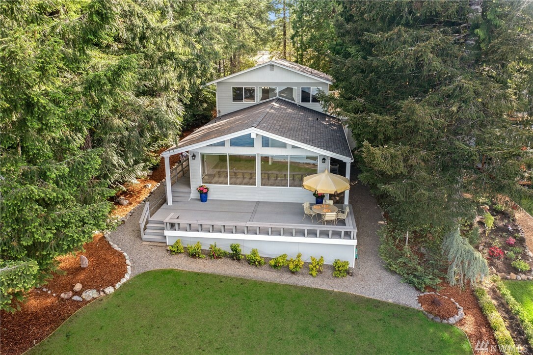 Property Photo:  830 E St Andrews Dr  WA 98584 