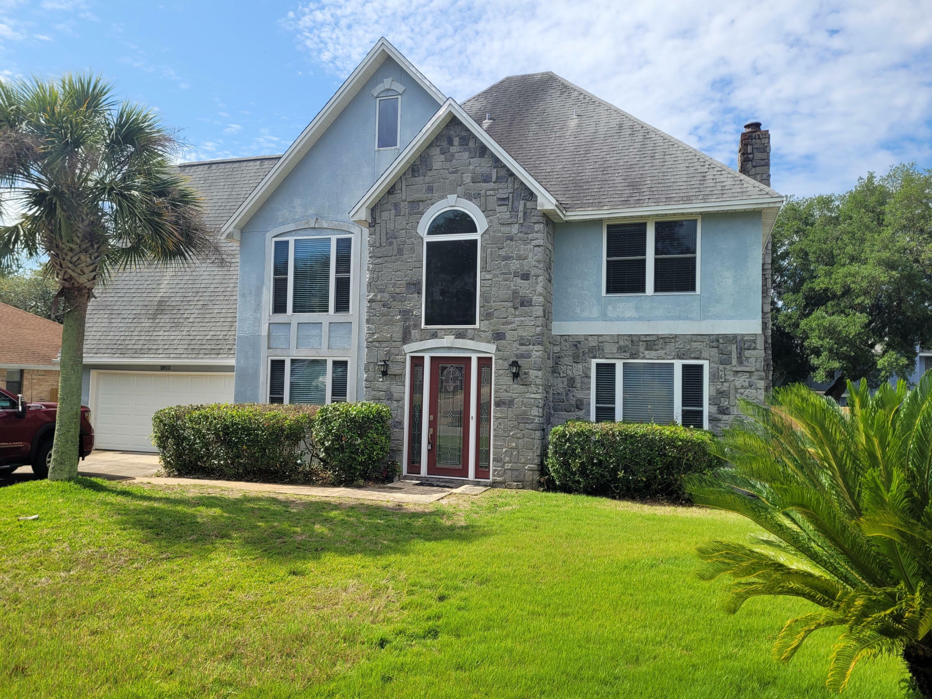 Property Photo: 2812 Arnold Palmer Court FL 32579