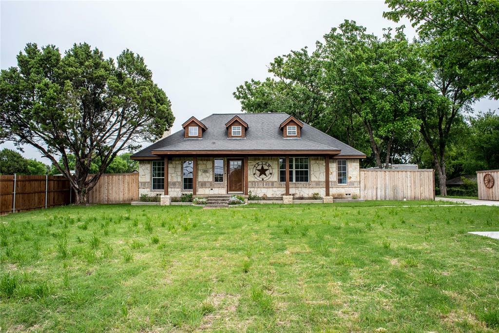 Photo de la propriété:  808 N Cockrell Hill Road  TX 75115 