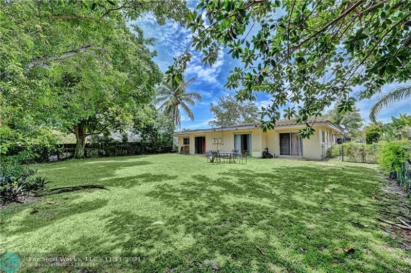 Property Photo:  3940 NW 83rd Ln  FL 33065 