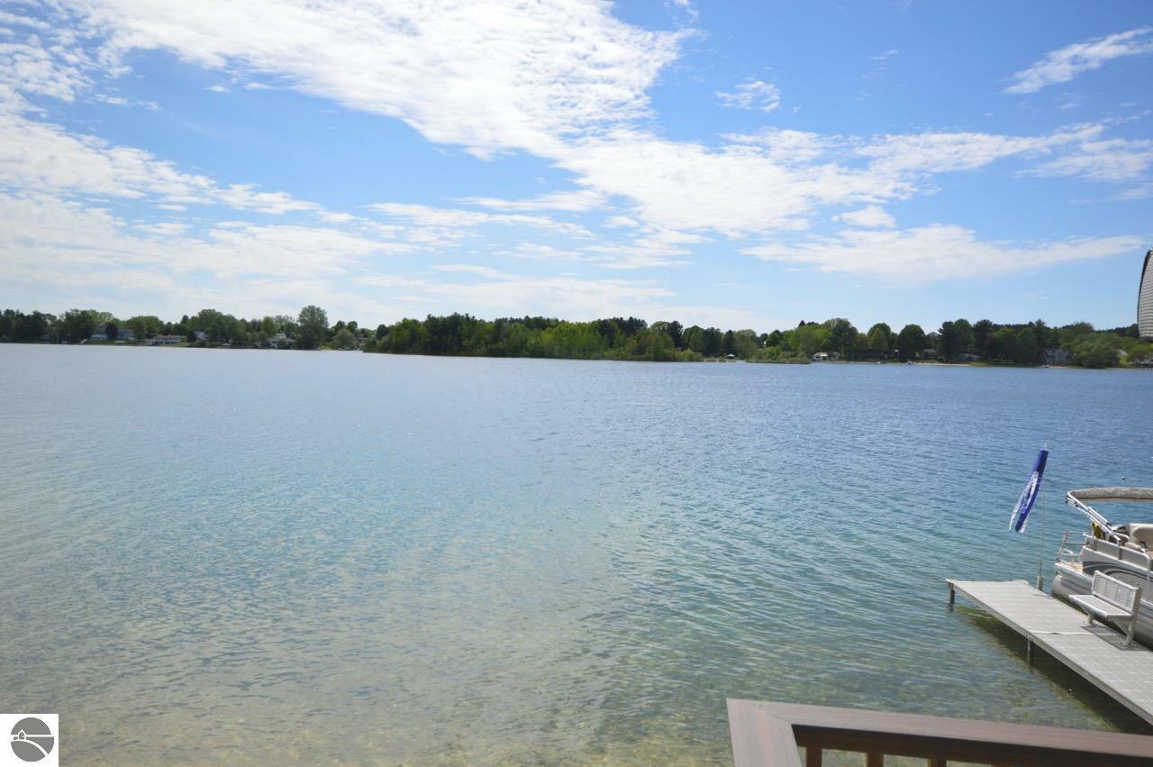 Property Photo:  1439 Lake Drive  MI 49685 