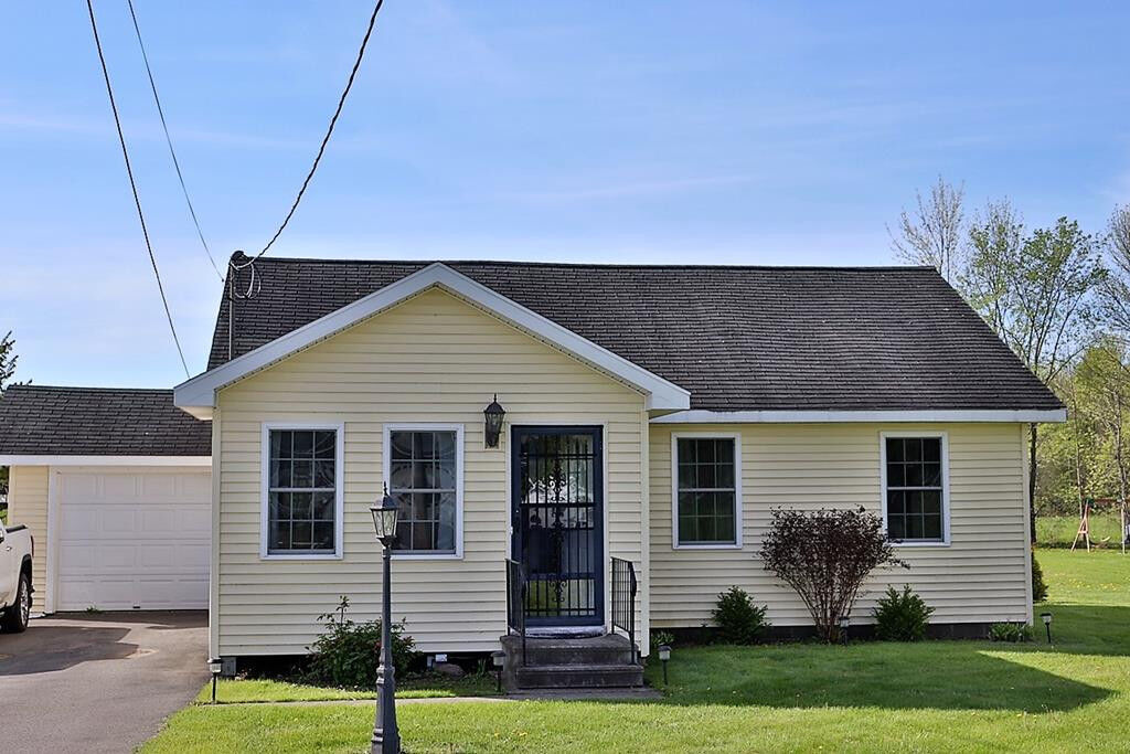 Property Photo: 1421 Cumberland Head Road NY 12901