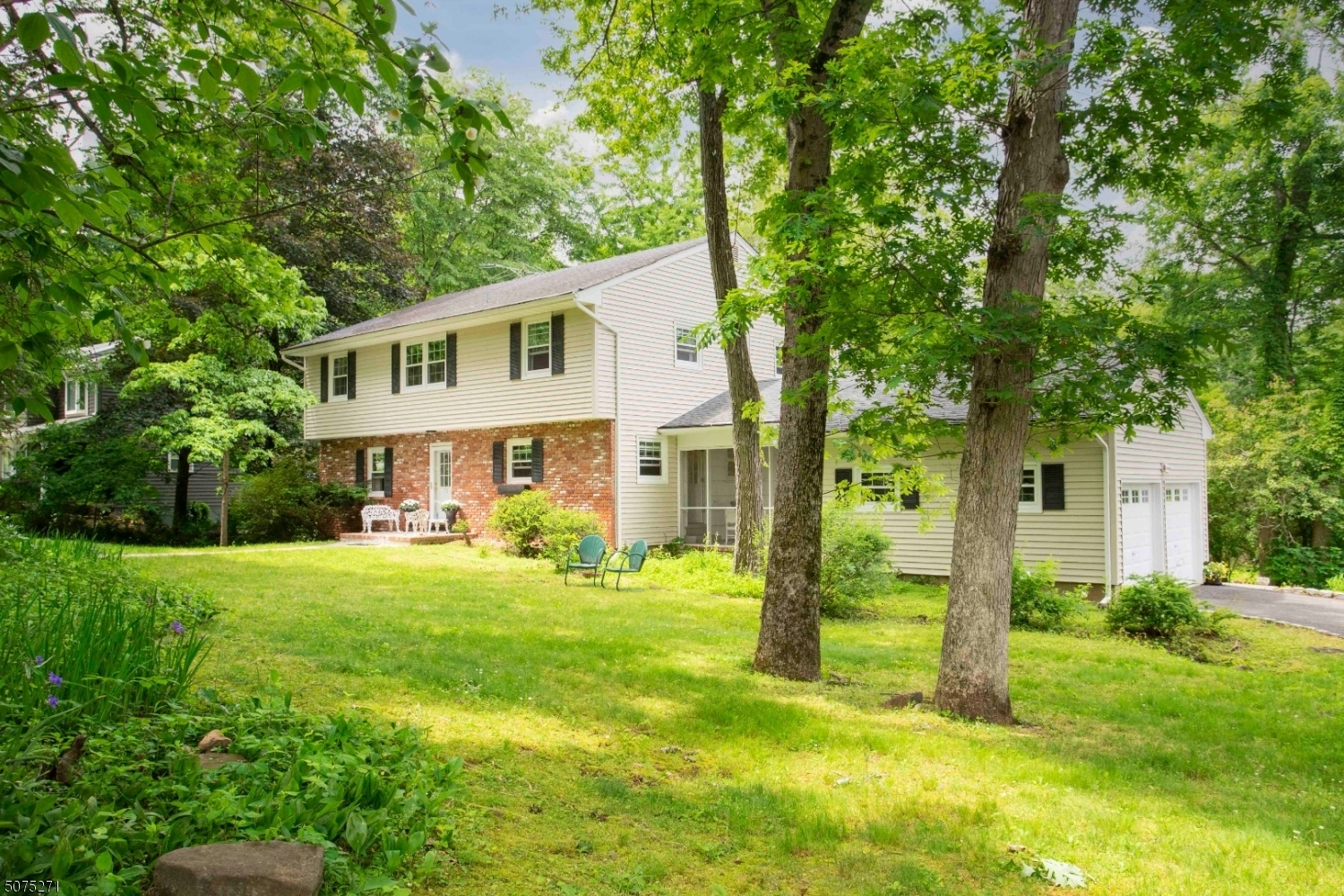 Property Photo:  73 Cedar Green Ln  NJ 07922 