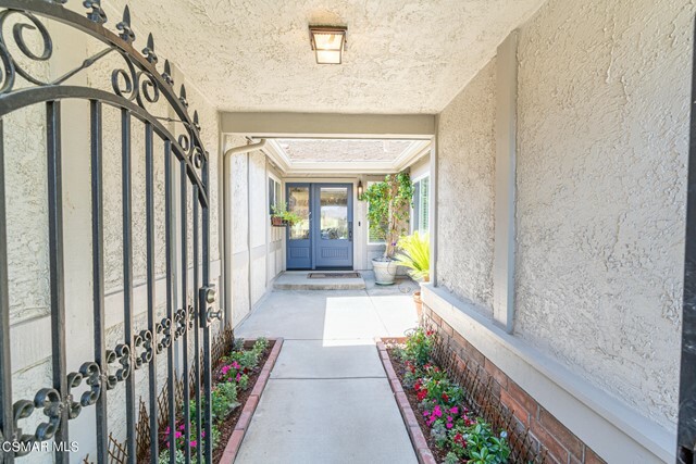 Property Photo:  3260 Bear Creek Drive  CA 91320 