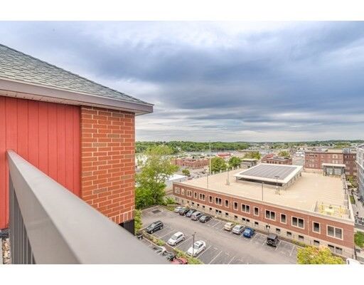 Property Photo:  60 Rantoul Street 708  MA 01915 