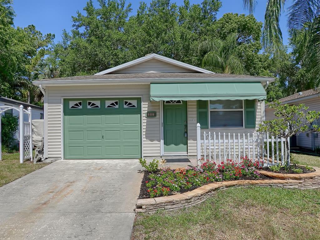 Property Photo:  507 Cottage Park Lane  FL 34748 