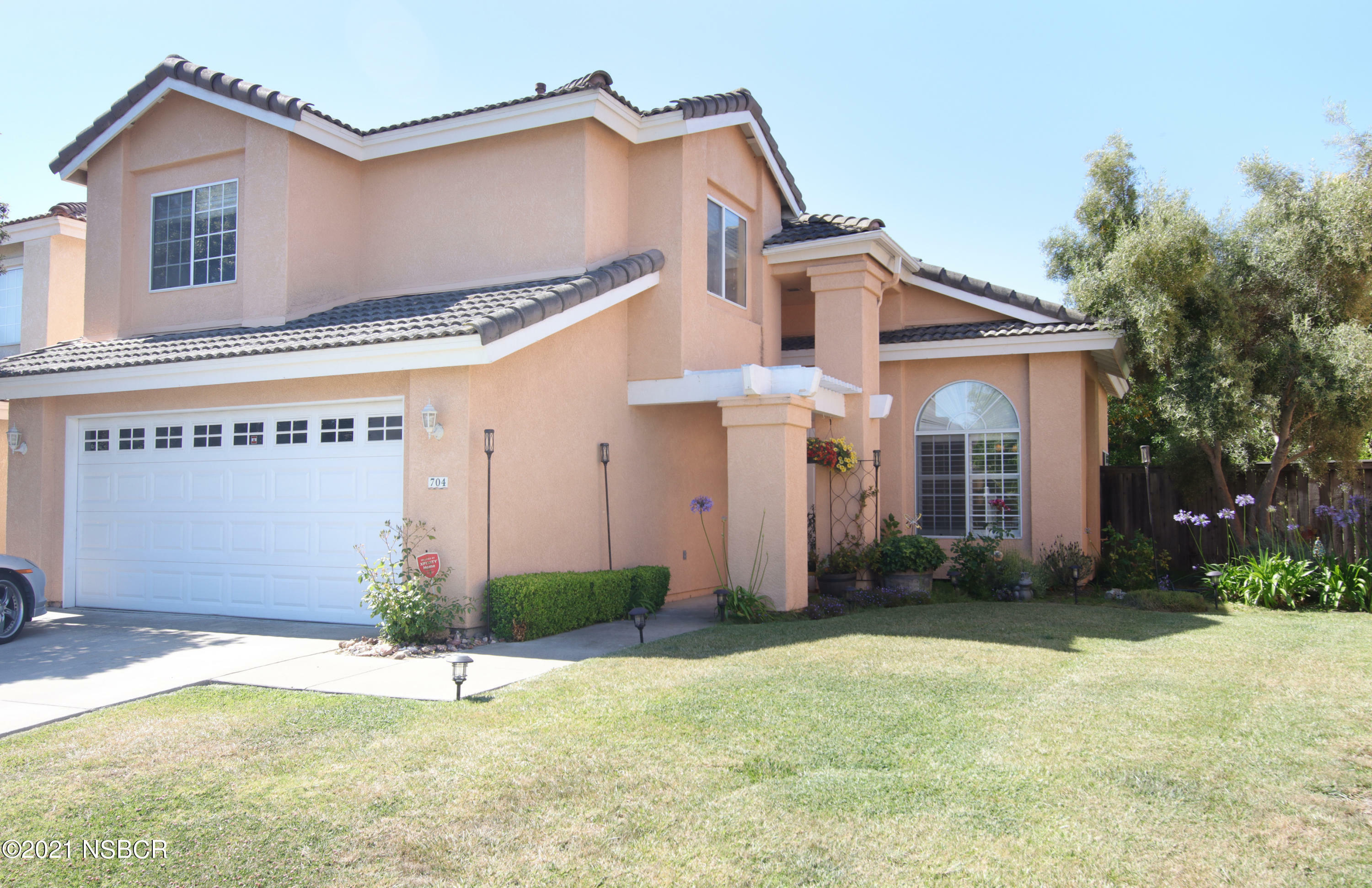 Property Photo:  704 Southbrook Drive  CA 93436 