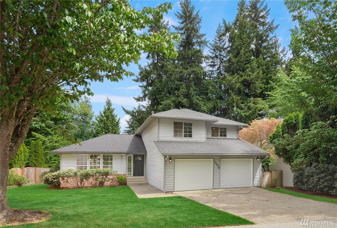 12934 95th Place NE  Kirkland WA 98034 photo