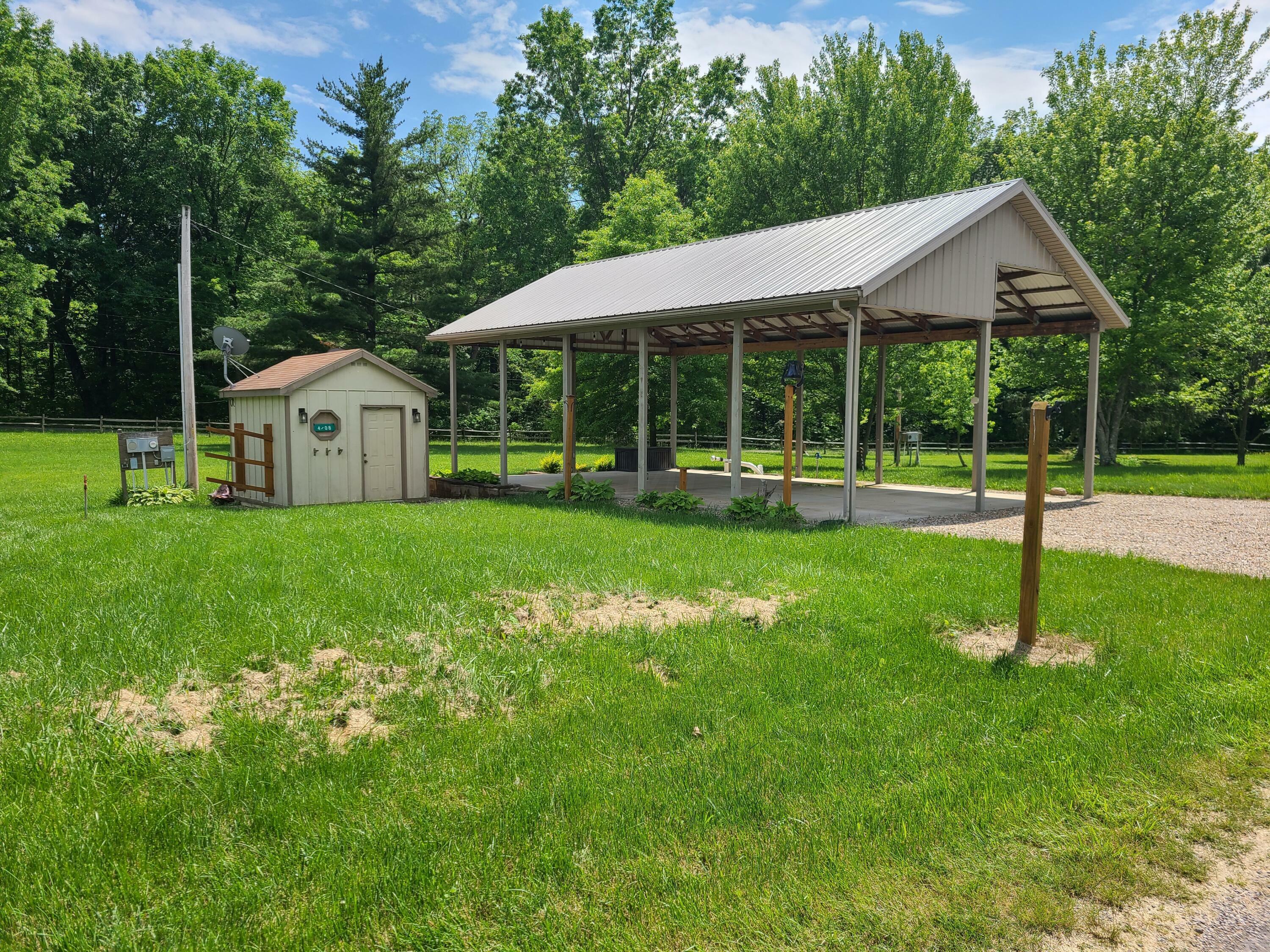 Property Photo: 7326 State Route 19 OH 43338