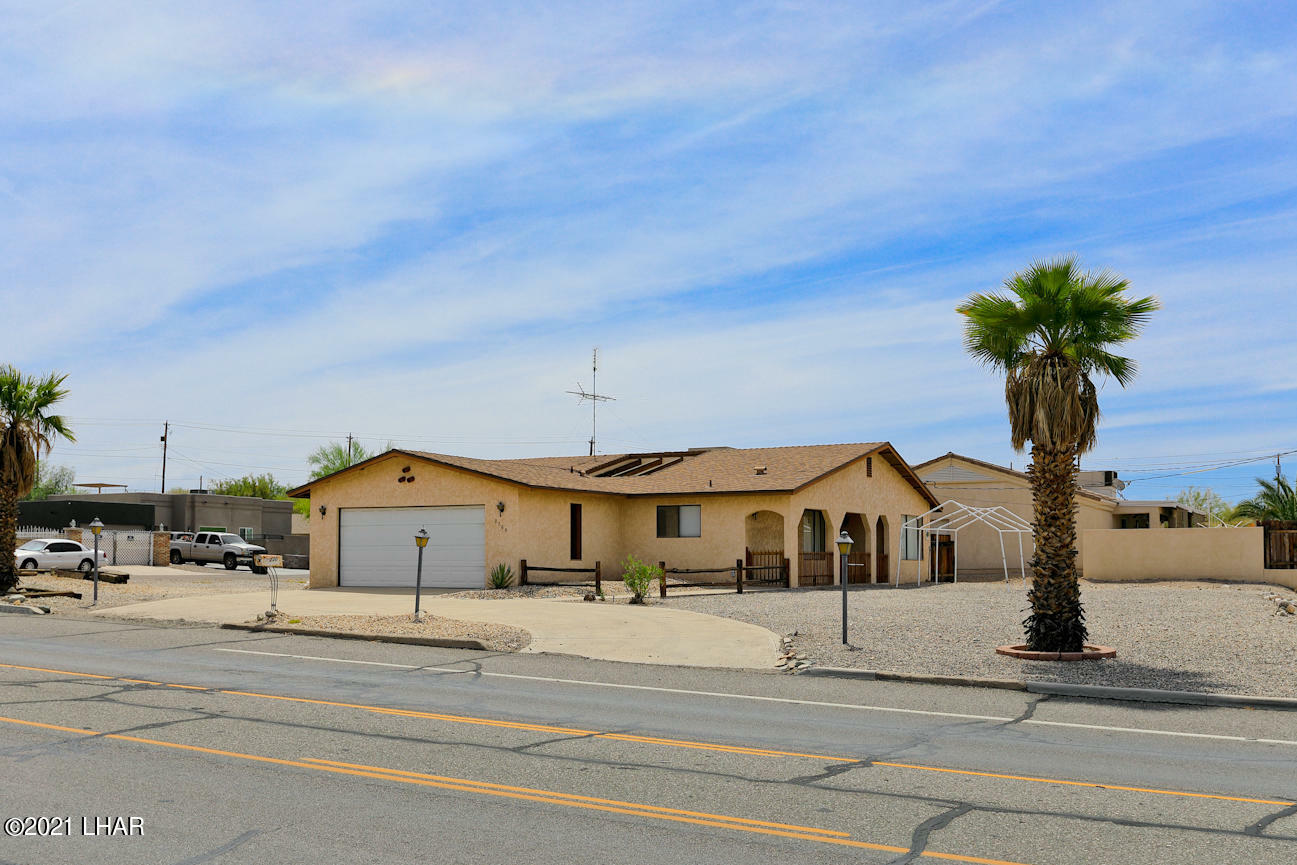 Property Photo:  2300 Palo Verde Blvd  AZ 86403 