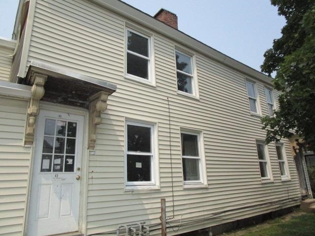 Property Photo:  41 Chestnut Street  NH 03060 