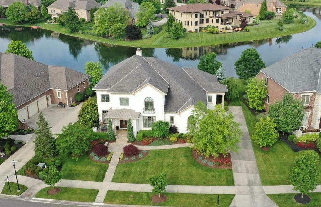 Property Photo: 5383 North Shore Pl OH 45040