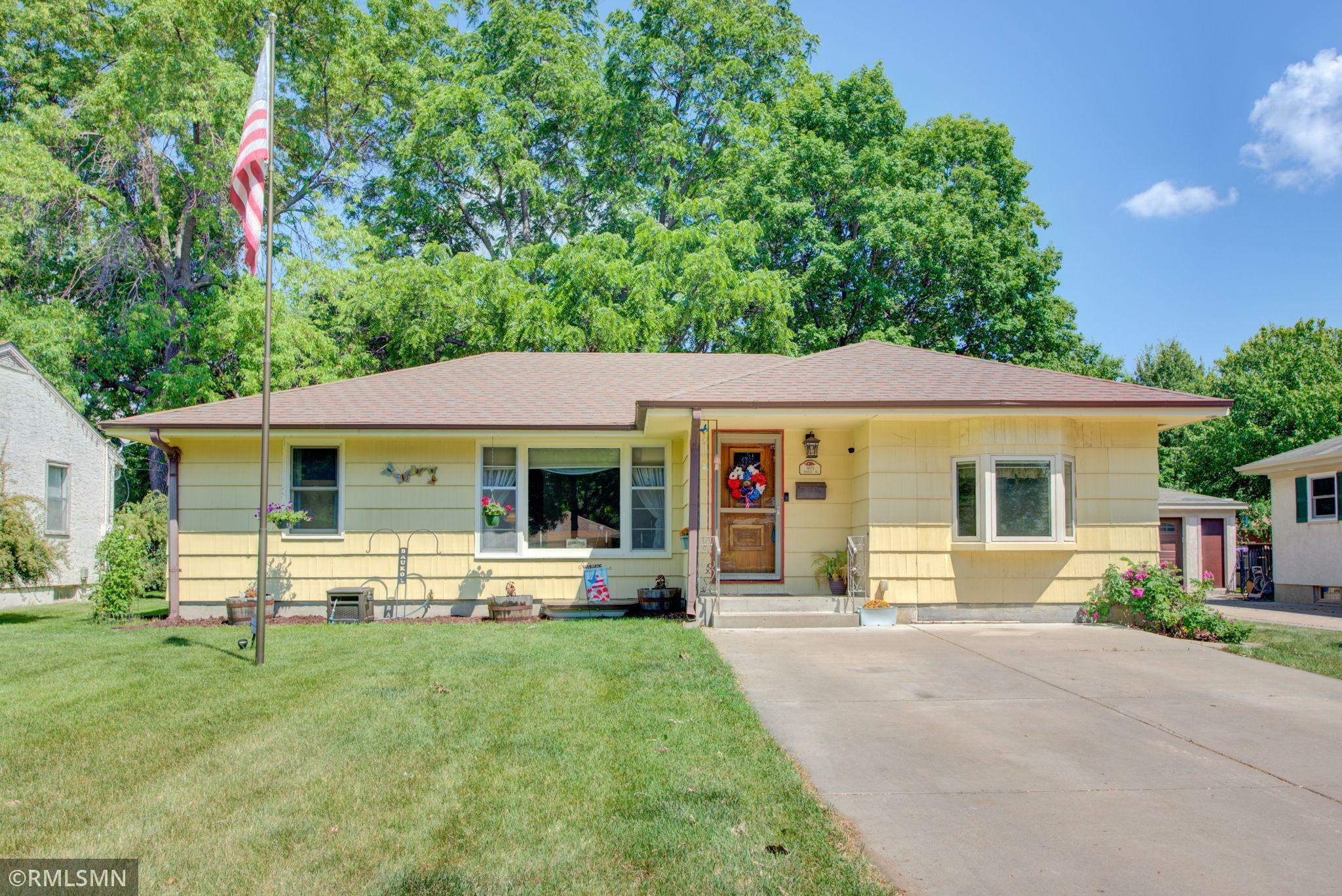 Property Photo: 955 Spencer Street S MN 55379
