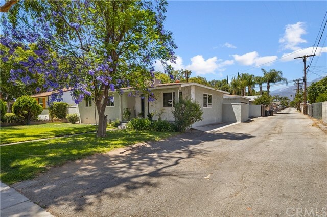 Property Photo:  53 W 7th Street  CA 91786 