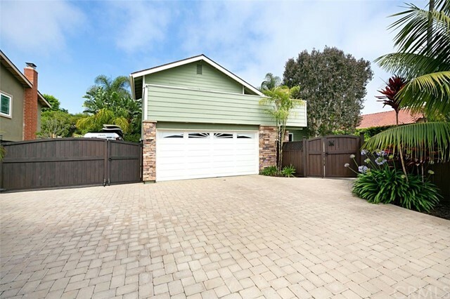 Property Photo: 33846 Calle Conejo CA 92675