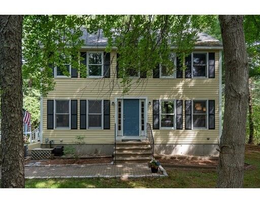 Property Photo:  37 Unicorn Circle  MA 01913 