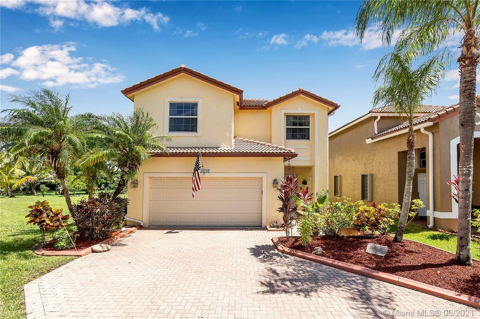 Property Photo: 19289 NW 14th Street FL 33029