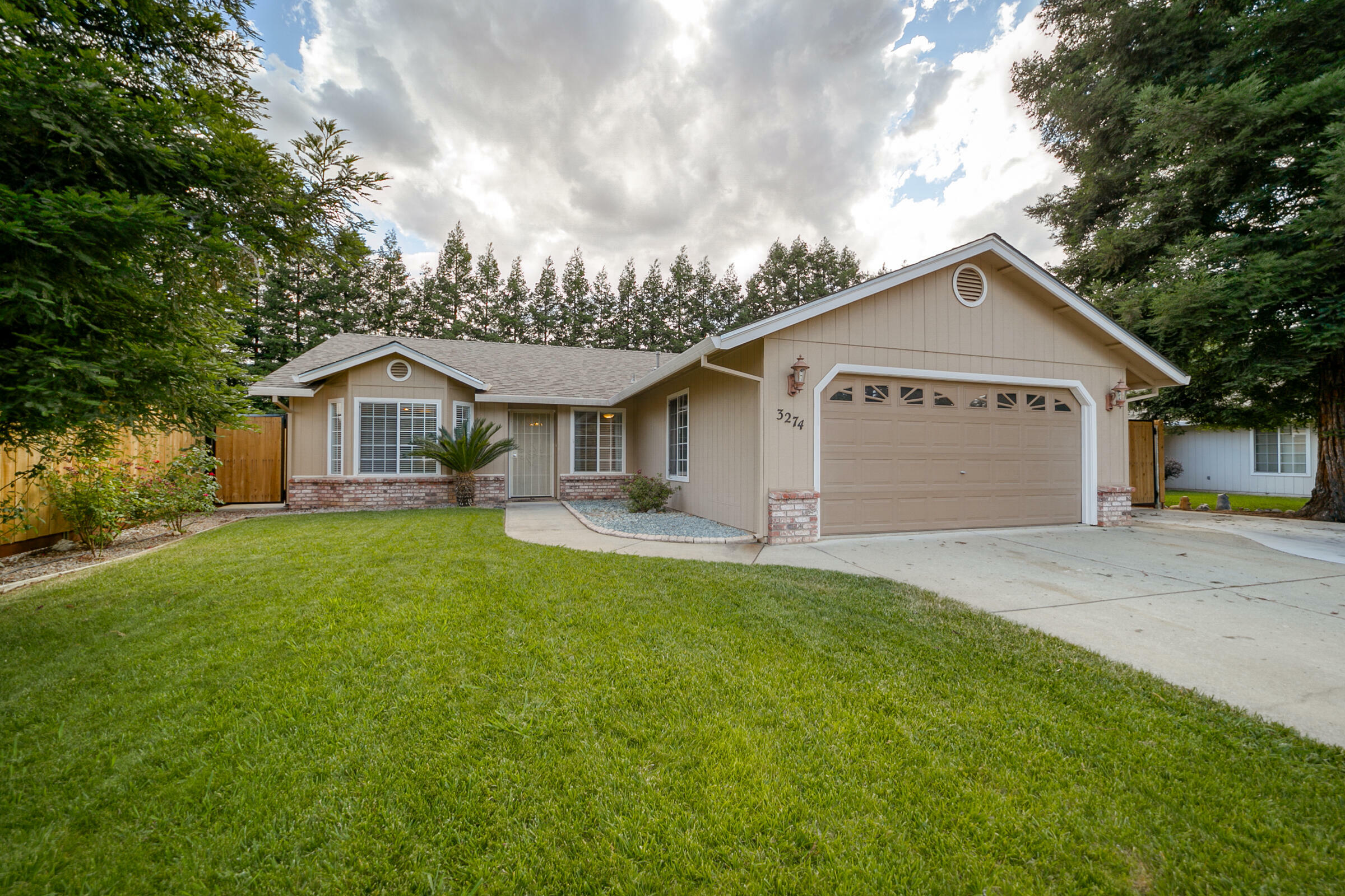 3274 Forest Homes Drive  Redding CA 96002 photo