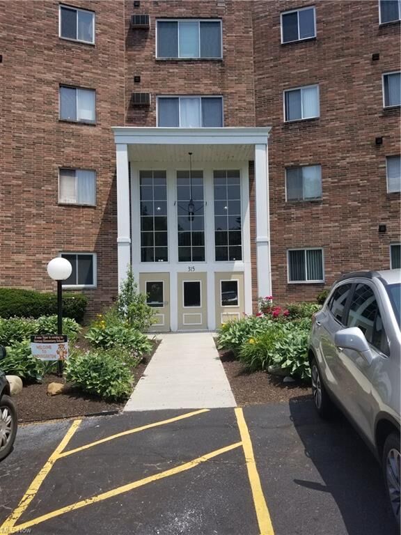 Property Photo:  315 Solon Road 205  OH 44022 