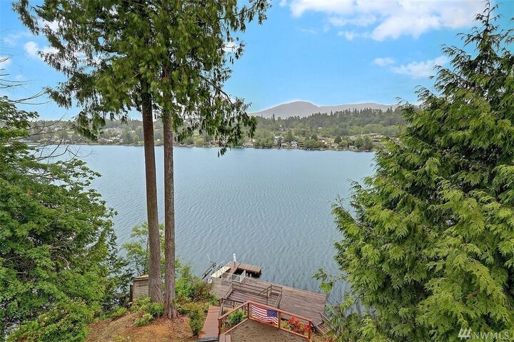 18785 W Big Lake Blvd  Mount Vernon WA 98274 photo