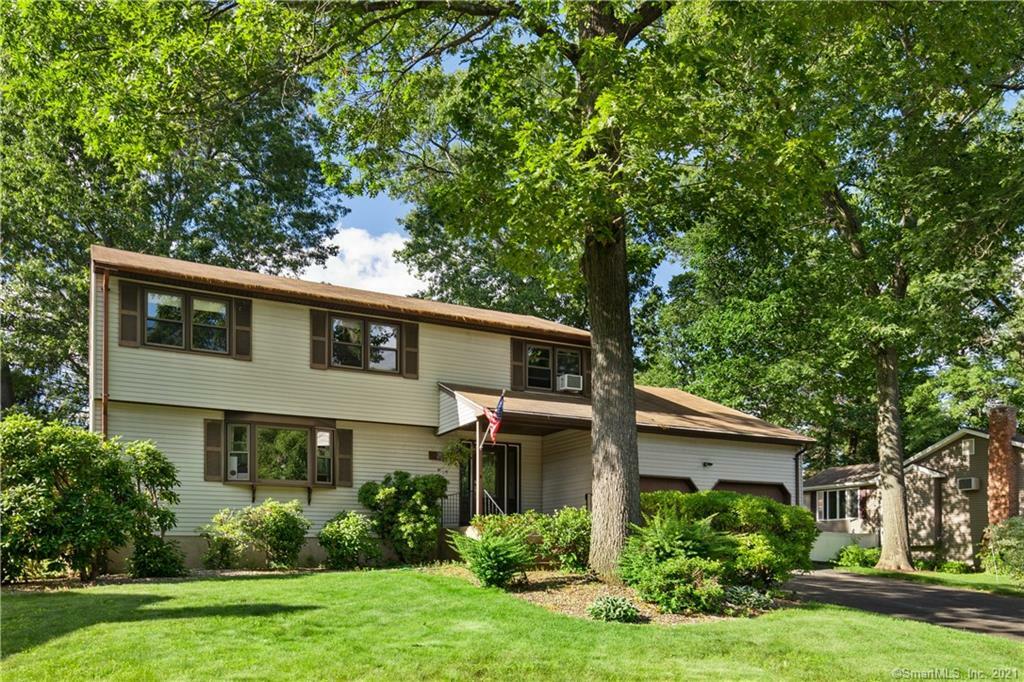 Property Photo: 252 Woodmont Drive CT 06118