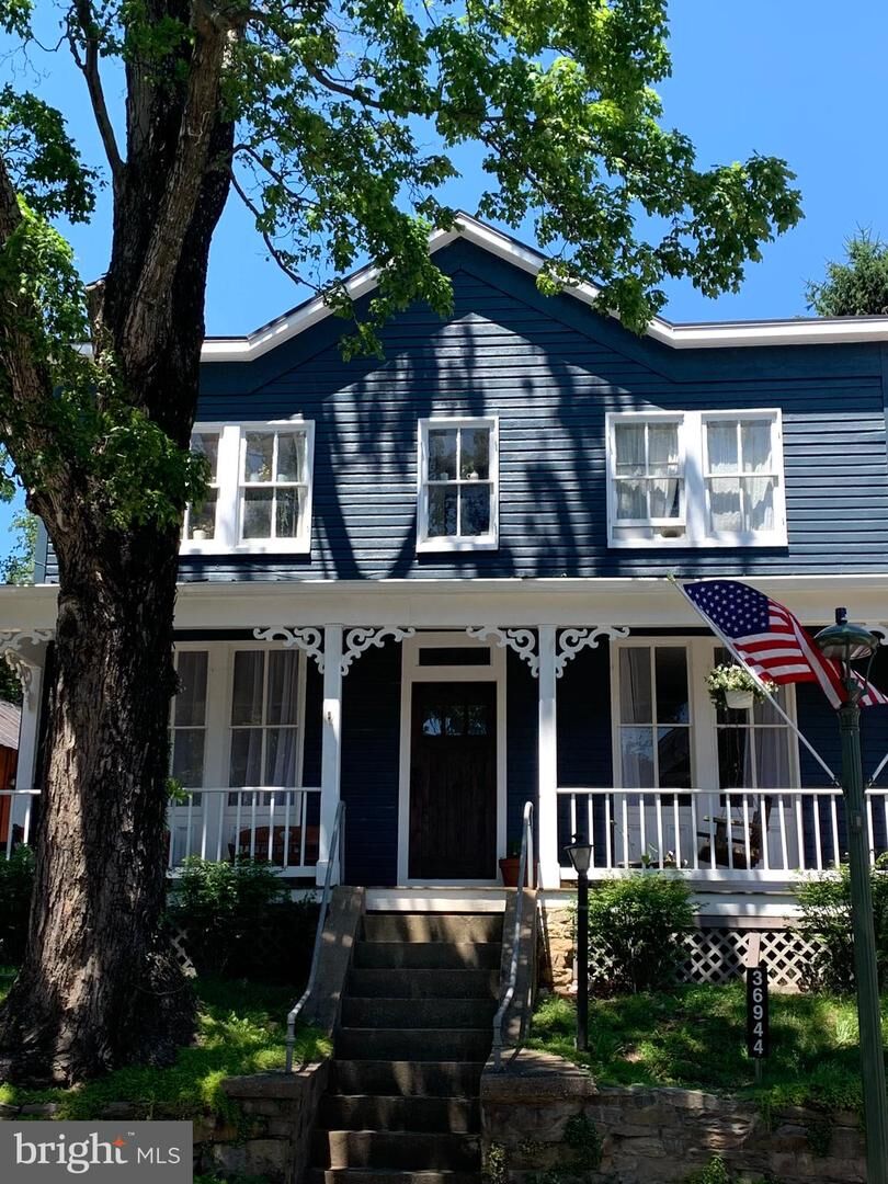 Property Photo:  36944 Charles Town Pike  VA 20132 