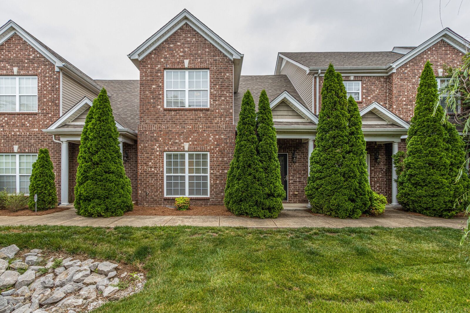 Property Photo:  829 General Cabot Ct  TN 37129 