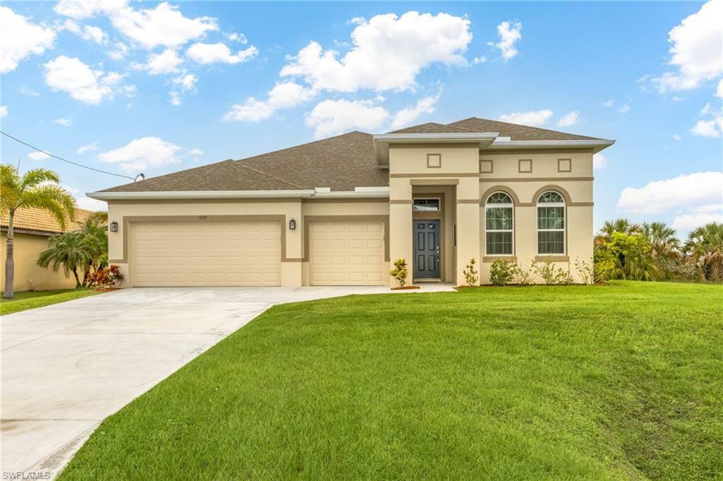 Property Photo: 1635 NW 38th Avenue FL 33993